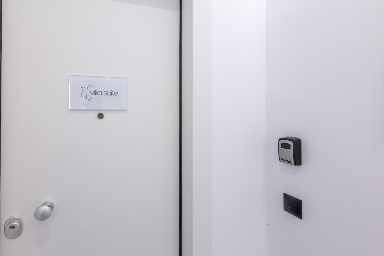 Mandevilia Suites Афины Экстерьер фото