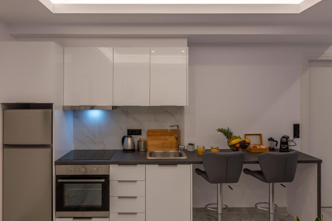 Mandevilia Suites Афины Экстерьер фото